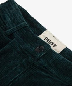 Urbanharbor.shopc64db955f5 4